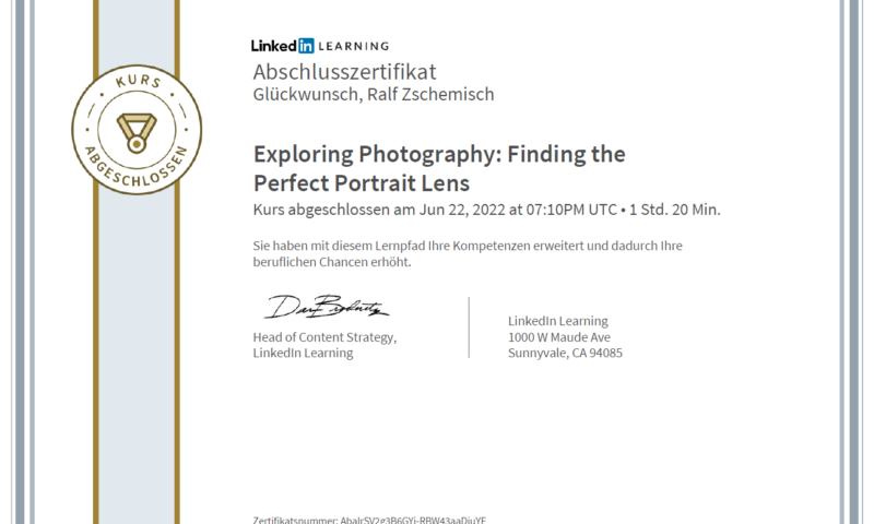 Meine Abschlussbescheinigung für den Kurs „Exploring Photography: Finding the Perfect Portrait Lens“