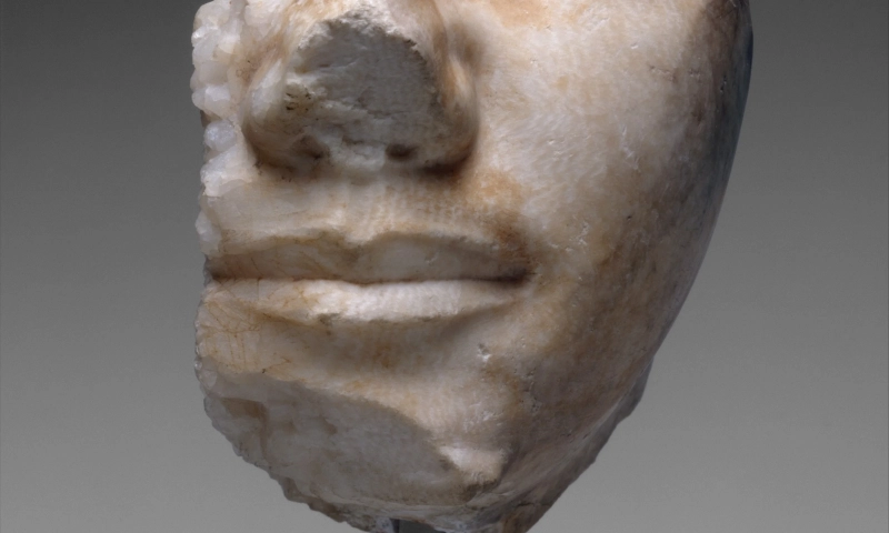 Fragmentarisches Gesicht von König Chephren